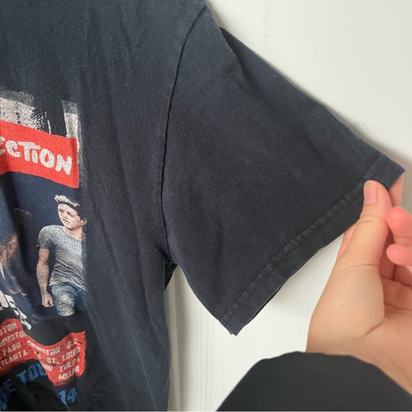 One Direction 1D Where We Are 2014 Tour Top! - Picture 5 of 7